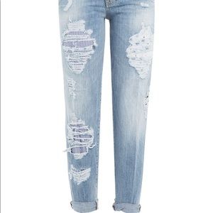 DSQUARED2 boyfriend jeans